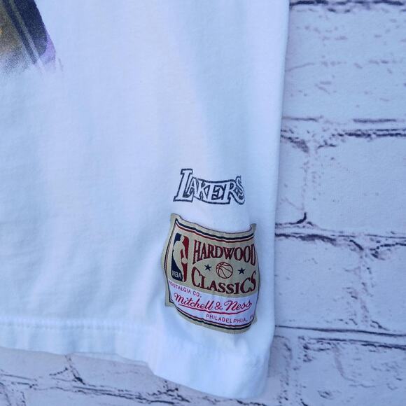 White and yellow Mitchell and Ness hardwood classics tee - Picture 3 of 4